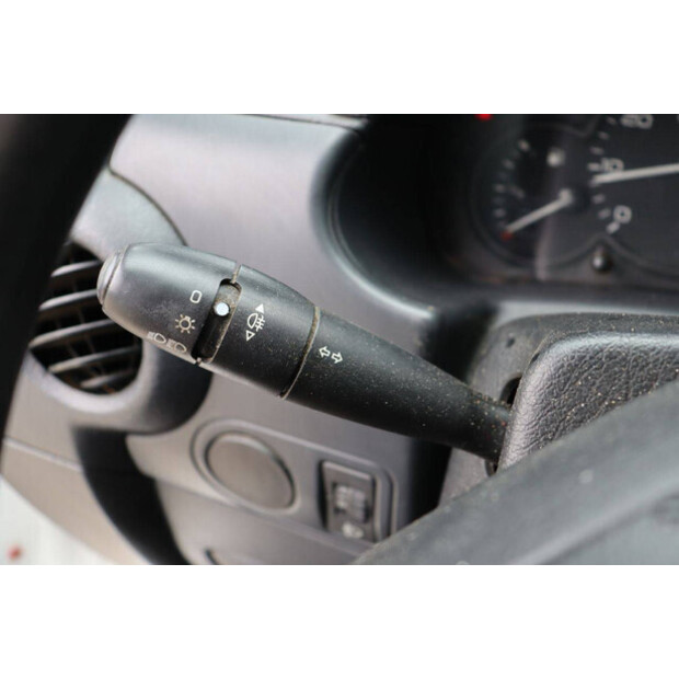 2007 Peugeot PARTNER-48091723