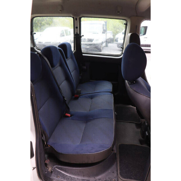 2007 Peugeot PARTNER-48091732