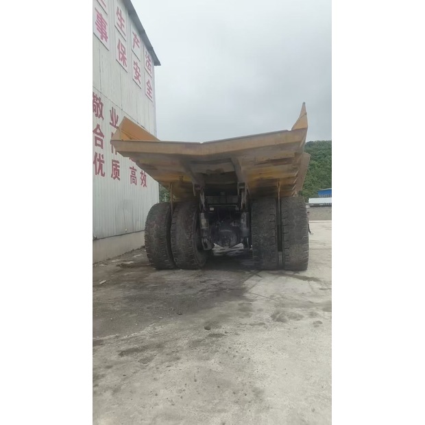 2015 Komatsu HD465-7-48091871