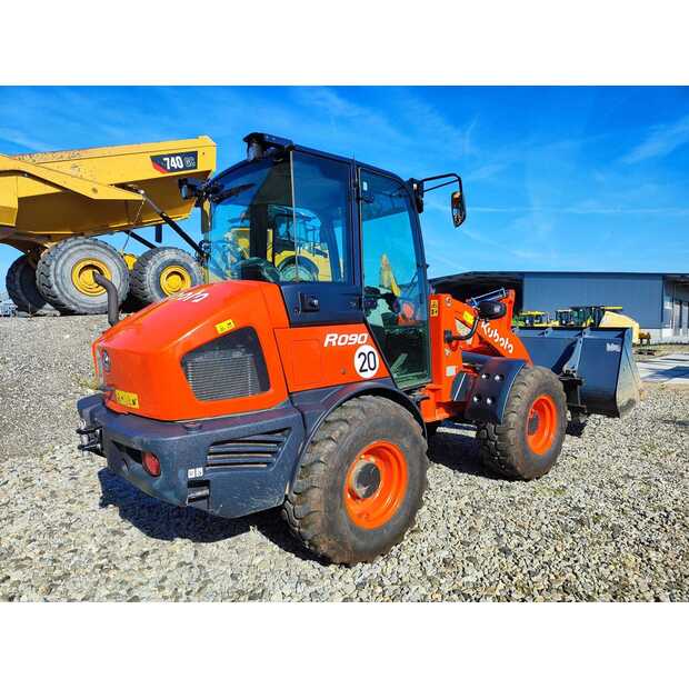2022 كوبوتا R090-48098551