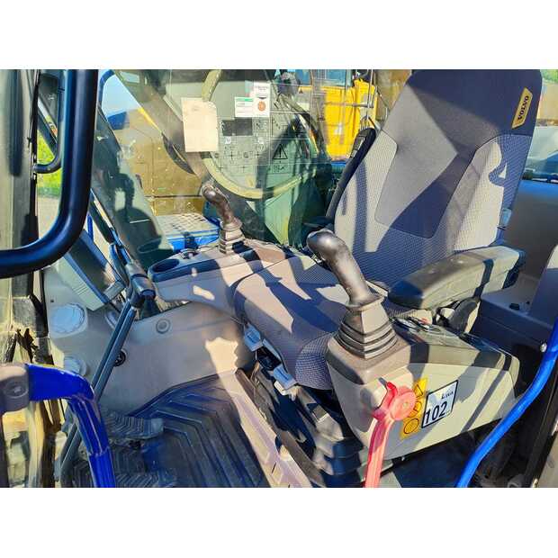 2014 Volvo EC220DL-48098576