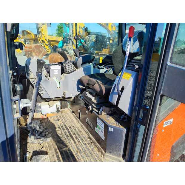 2021 KUBOTA KX027-4-48098631