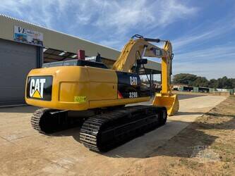 2016-caterpillar-329dl-1466996-48099131