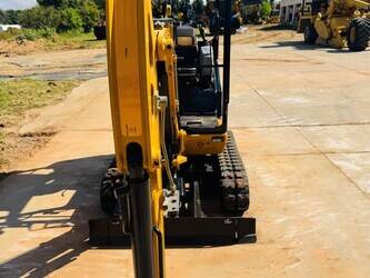 2015-caterpillar-301-7d-1466999-48099214