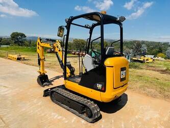 2015-caterpillar-301-7d-1466999-48099217