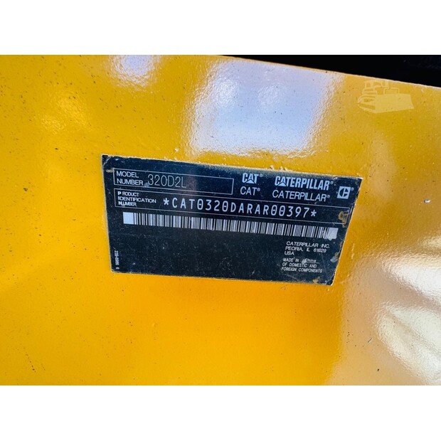 2015 Caterpillar 320D2L-48099293