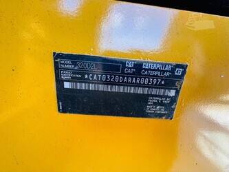 2015-caterpillar-320d2l-1467004-48099293