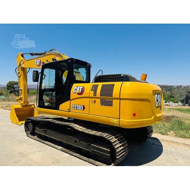 2024 كاتربيلر 323D3-48099370