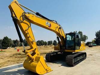 Image de PELLETEUSES 2025 Caterpillar 323D3 À vendre à Inde