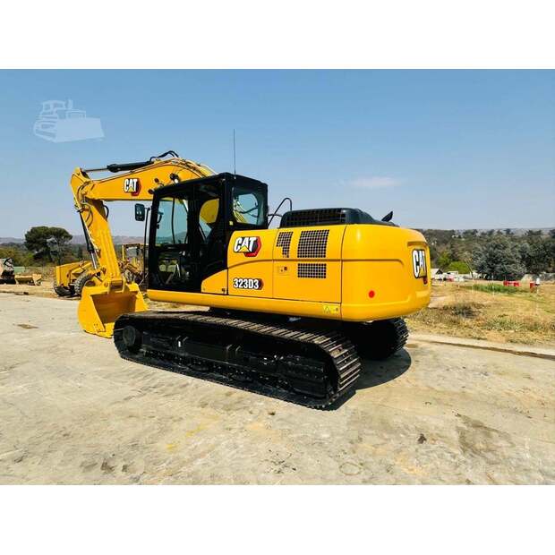 2025 كاتربيلر 323D3-48099429