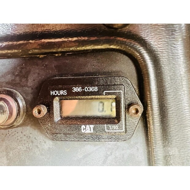 2011 Caterpillar D8R-48099715