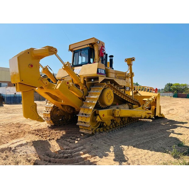 2000 كاتربيلر D10R-48099745