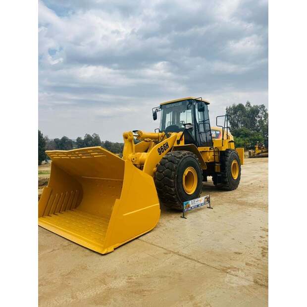 2015 Caterpillar 966H-48099877