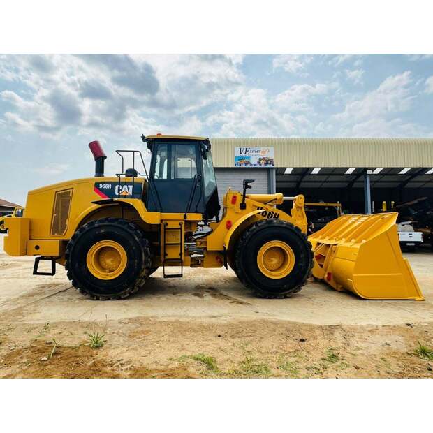 2015 Caterpillar 966H-48099879