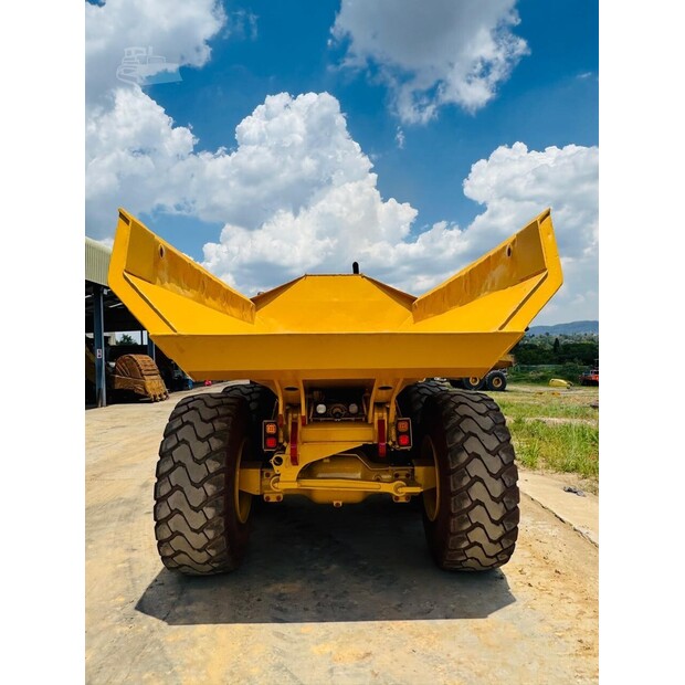 2015 كاتربيلر 730C-48099966