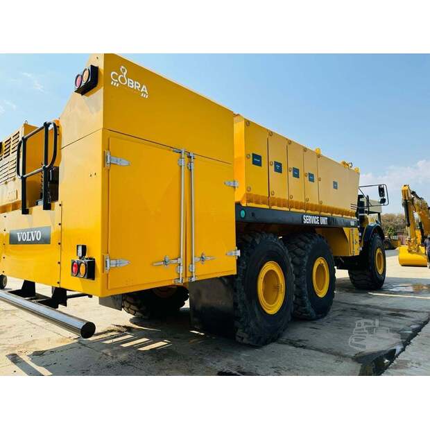 2014 فولفو A40F-48100118