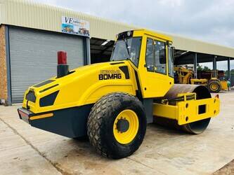 2015-bomag-bw211d-40-48100213