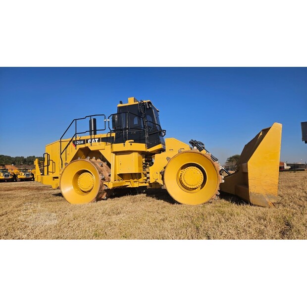 2007 Caterpillar 826H-48100230