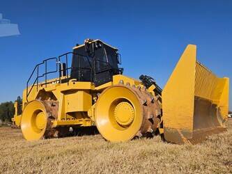 2007-caterpillar-826h-48100233