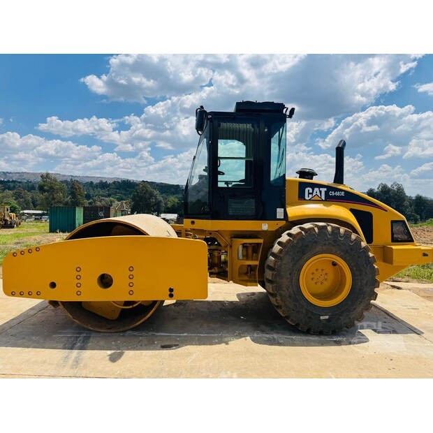 2003 كاتربيلر CS-683E-48100256