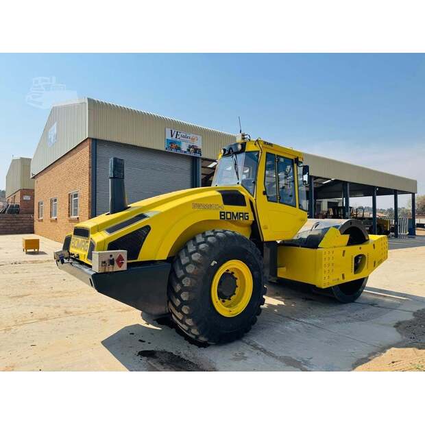 2010 BOMAG BW226DH-4-48100299