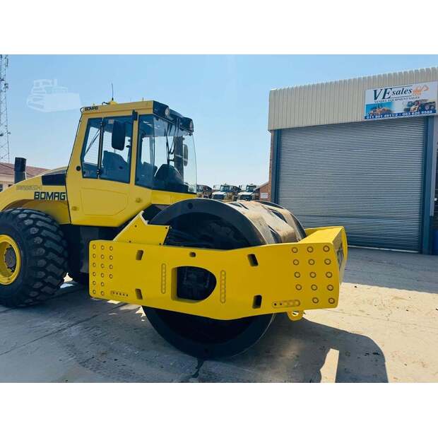 2010 BOMAG BW226DH-4-48100305