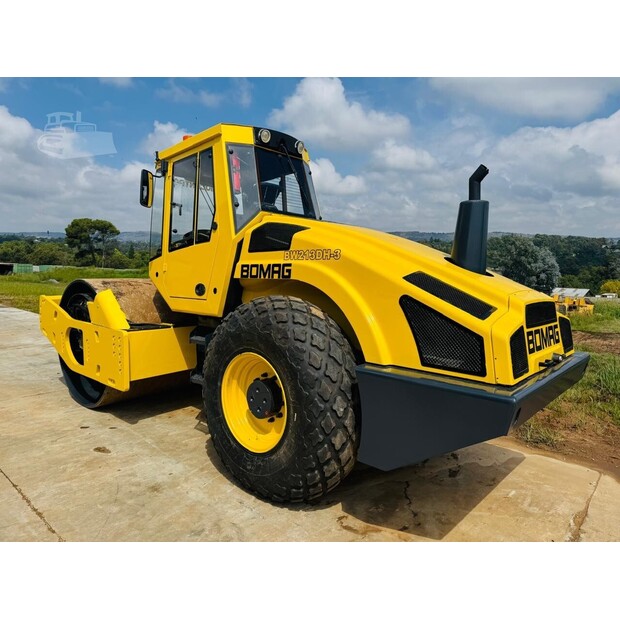 2009 BOMAG BW213DH-4 BVC-48100376