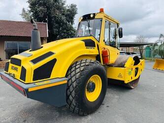 2013-bomag-bw213dh-4-bvc-1467057-48100406