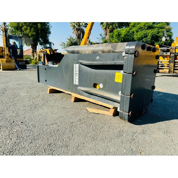 2023 MUSTANG HM1900-48100520
