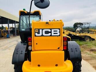 2021-jcb-540-170-1467069-48100616
