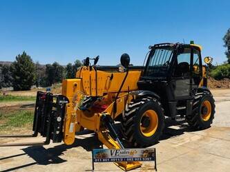 2024-jcb-540-170-48100645