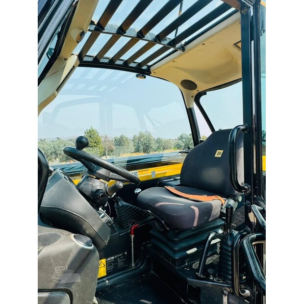 2021 JCB 540-140-48100703