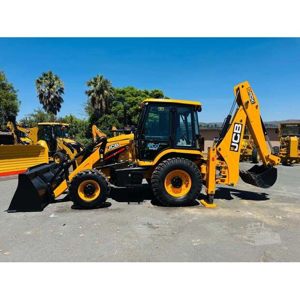 2026 JCB 3DX Plus-48100814