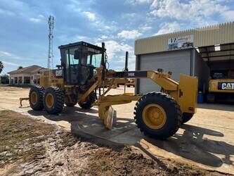 2013-caterpillar-140k-1467086-48100999