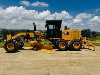 2021-caterpillar-140k-1467089-48101019