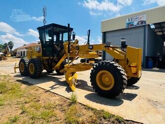 2021-caterpillar-140k-1467089-48101024