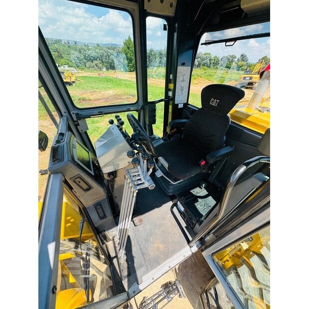 2021 Caterpillar 140K-48101026