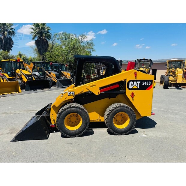 2015 Caterpillar 246D-48101070