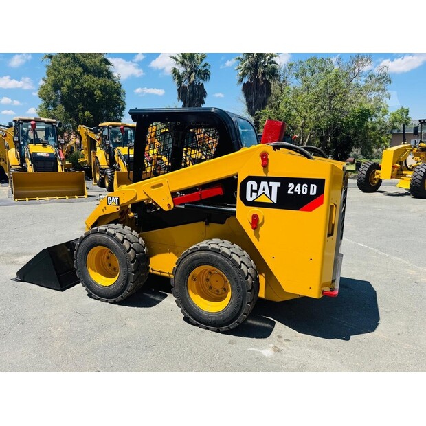 2015 Caterpillar 246D-48101076