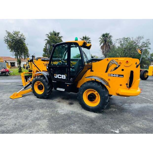 2017 JCB 540-170-48101124