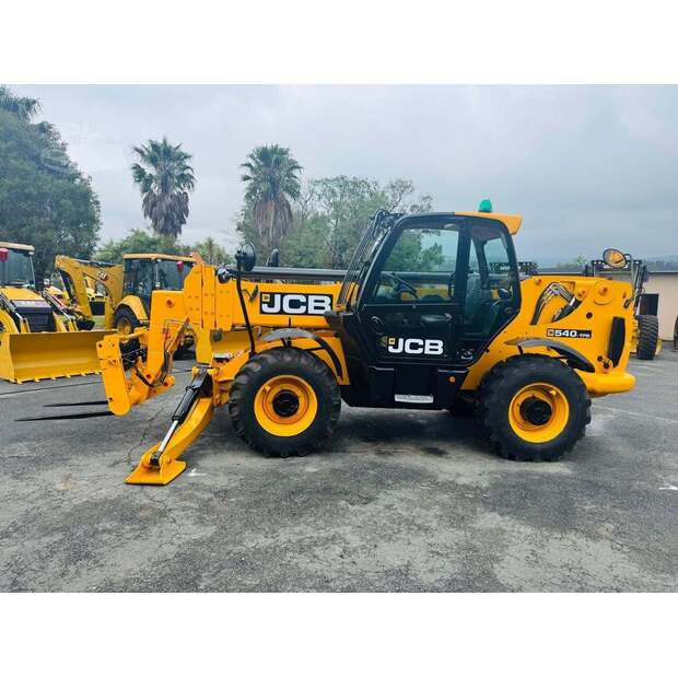2017 JCB 540-170-48101126