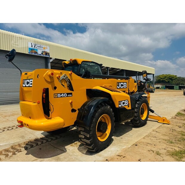 2021 JCB 540-170-48101157