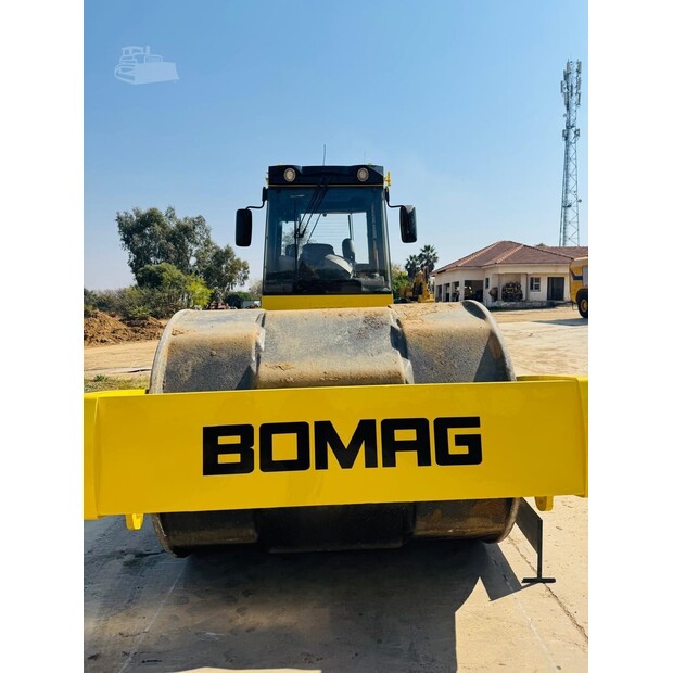 2010 BOMAG BW226DH-4-48101610
