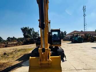 2015-caterpillar-320d2l-1467116-48101652