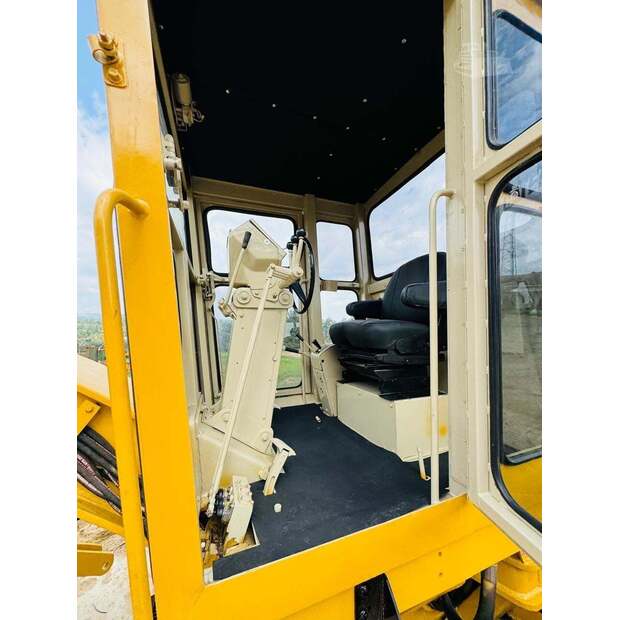 1985 Caterpillar 140G-48101750