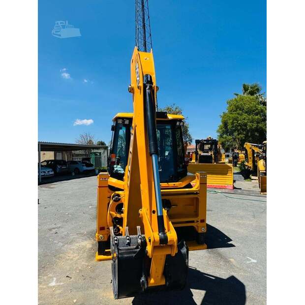 2026 JCB 3DX Plus-48101772