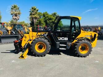 2017-jcb-535-125-1467123-48101809