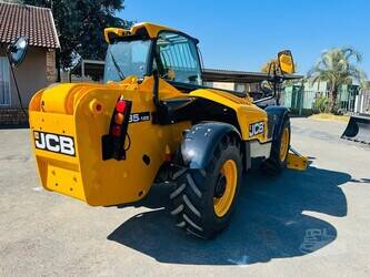 2017-jcb-535-125-1467123-48101811