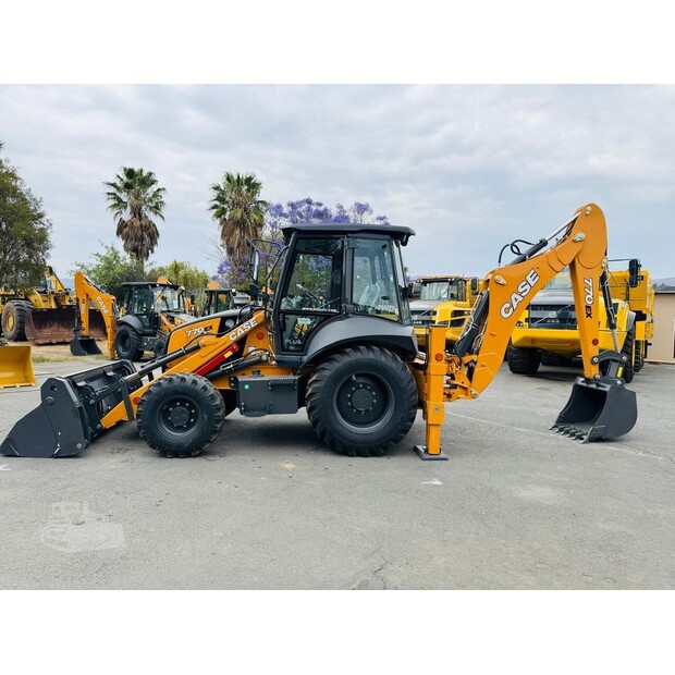 2025 CASE 770EX-48101929