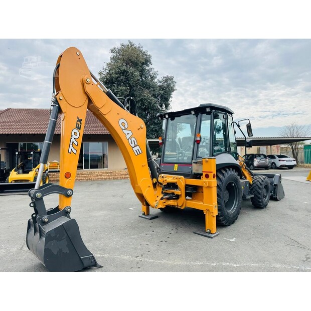 2025 CASE 770EX-48101931